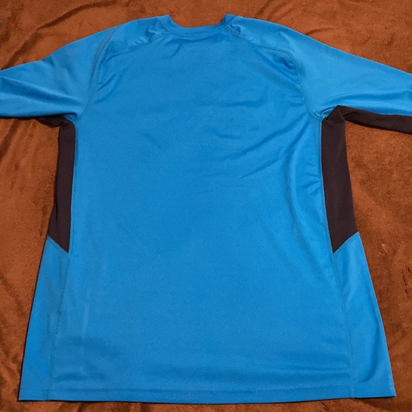 Nike Dri-Fit Shirt - Picture 6 of 7